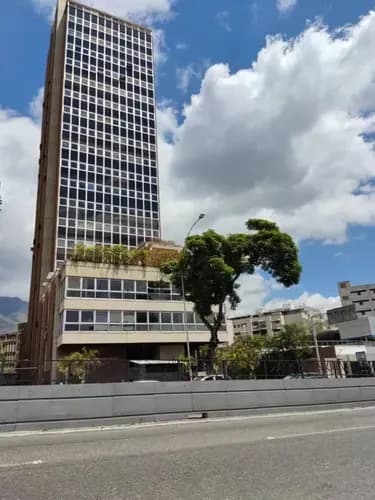 Alquiler De Oficina En Los Ruices (en Rwmodelacion)