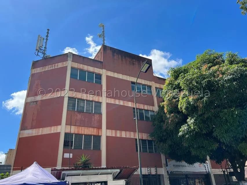Comercial (Local Comercial) en Venta en La Urbina, Distrito Metropolitano