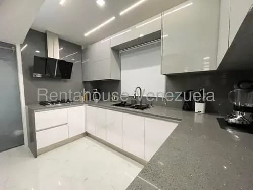 Moderno Y De Lujo Apartamento, Con Planta Electrica Total Y Pozo Propio En Base Aragua, 25-9186 More