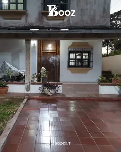 Venta De Amplia Casa, San Diego De Los Altos, 2 Planta. Faciil Acceso A Caracas