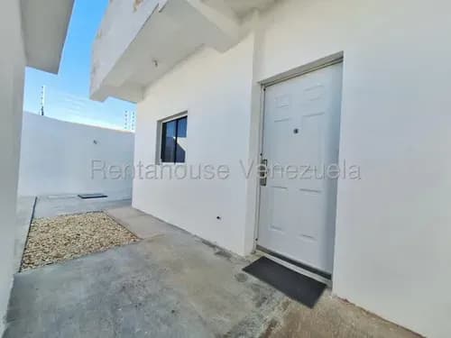 Casa Trigal Norte Calle Cerrada Un Solo Nivel