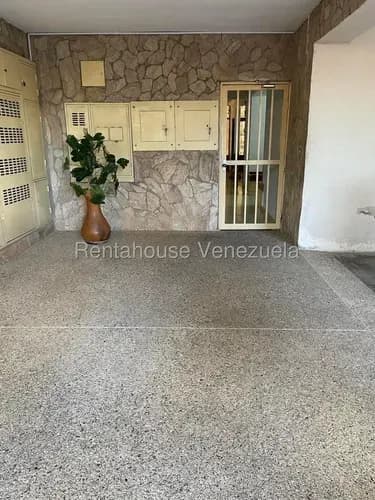 Hermoso Apartamento En Venta Ubicado En La Urbanización Trigaleña Valencia, Este Espectacular Inmueble (#26-17748) El Equilibrio Ideal Entré Ubicación Estratégica Y Confort. Cliente Directo