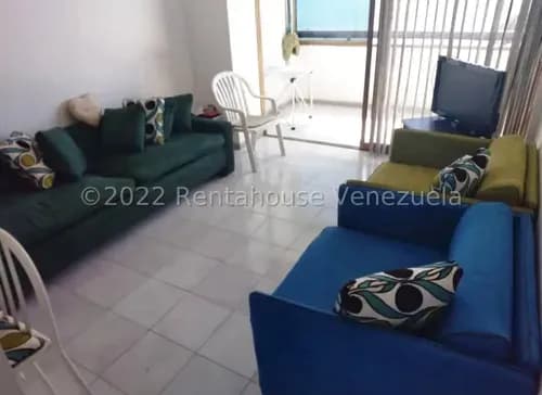 Apartamento Con Vista Al Mar. En La Avenida Raúl Leoni Isla De Margarita. Jesus