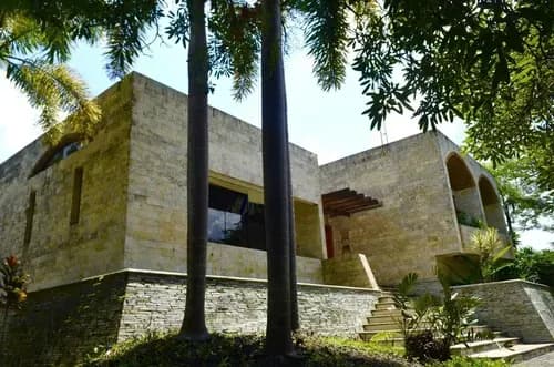 Casa De Lujo En Hato Royal Urb Guataparo Jc-lp