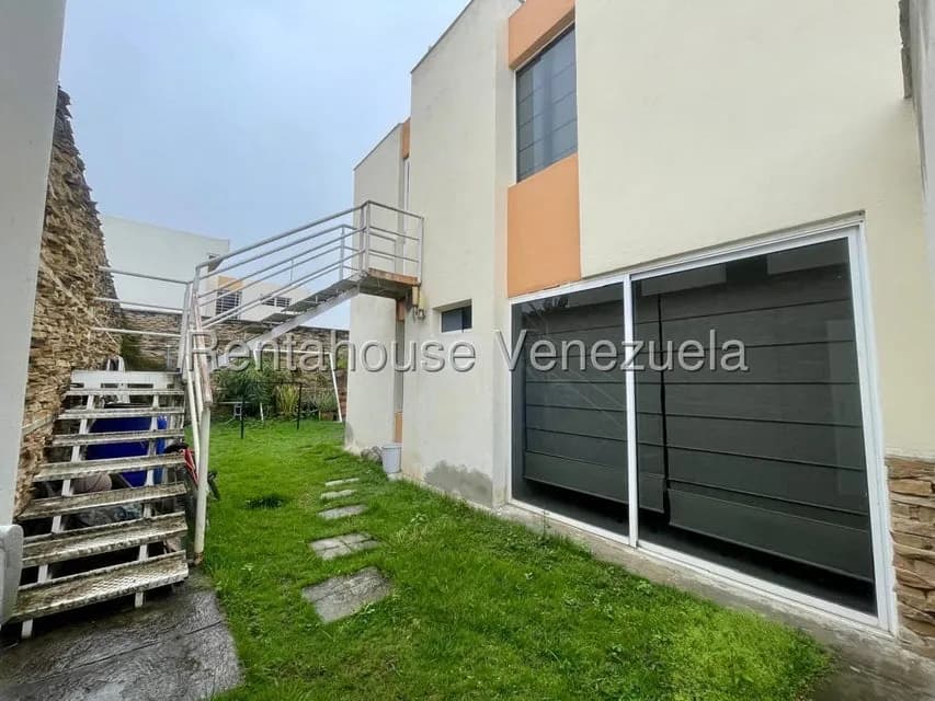 Anexo (1 Nivel) en Alquiler en Ave Intercomunal, Lara