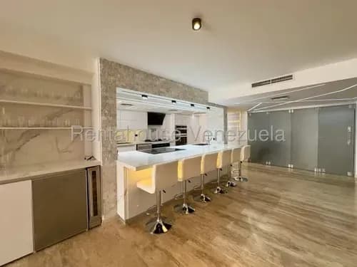 Casa Quinta En Venta Urb San Jacinto Maracay (planta Eléctrica, Piscina) 26-9546 Avel