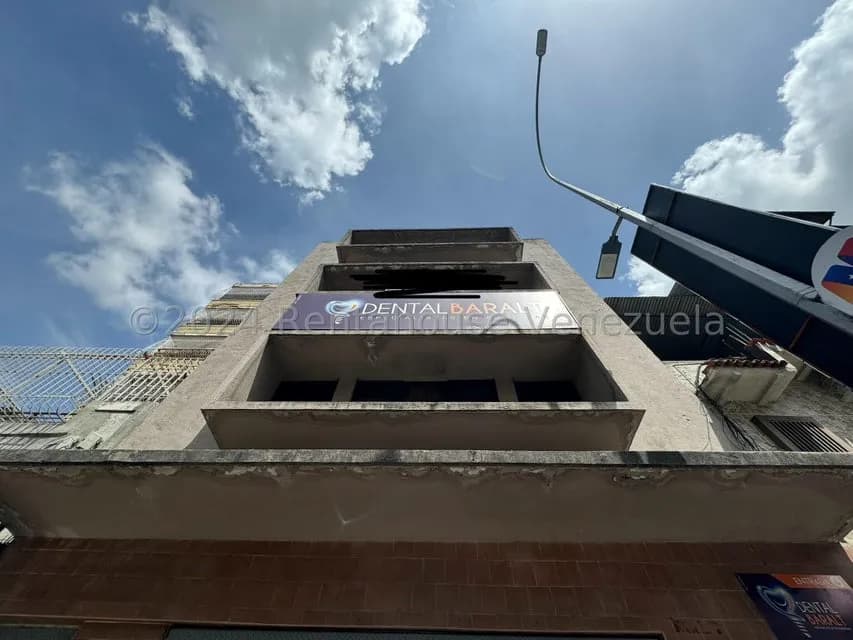 Comercial (Local Comercial) en Alquiler en Parroquia Catedral, Distrito Metropolitano