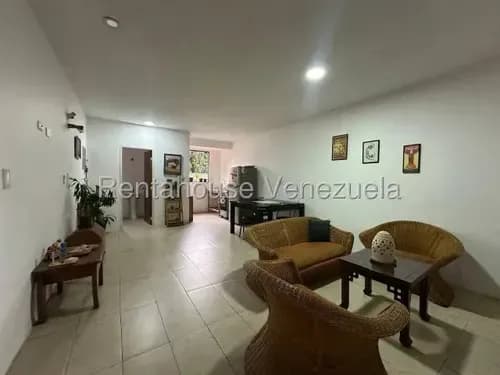 Rm Venta De Apartamento En Venta Ubicado En Urb. Los Caobos De Recien Data #26-12771