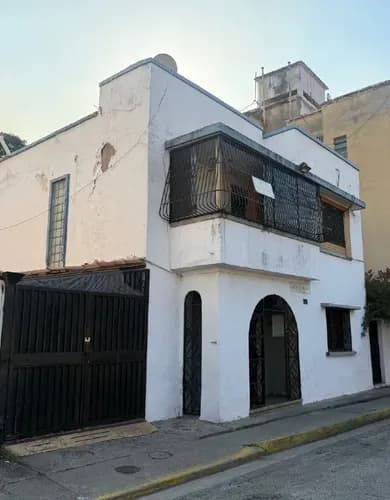 Casa Quinta Los Chaguaramos En Venta