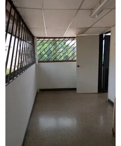 Alquiler Oficina El Marqués,1 Baño, 47m2, S28