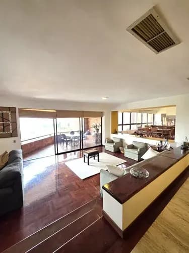 Exclusivo Apartamento En El Parral, Res. Versalles. Planta 100% Y Pozo. Solo 1 Apto Por Piso. Gerardo Hurtado