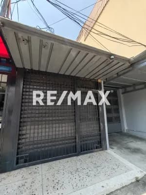 LOCAL EN ALQUILER av. los Cedros
