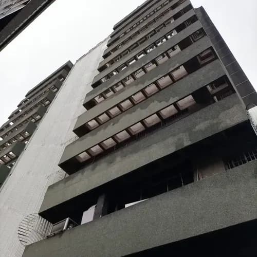 En Venta Local, Calle López Aveledo, Centro Maracay. Rm2127