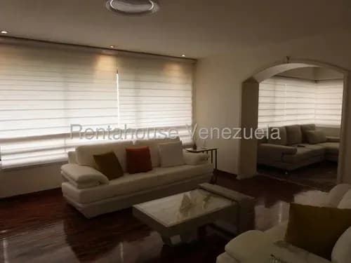 Apartamento En Venta En Los Dos Caminos Remodelado Oportunidad / Rf