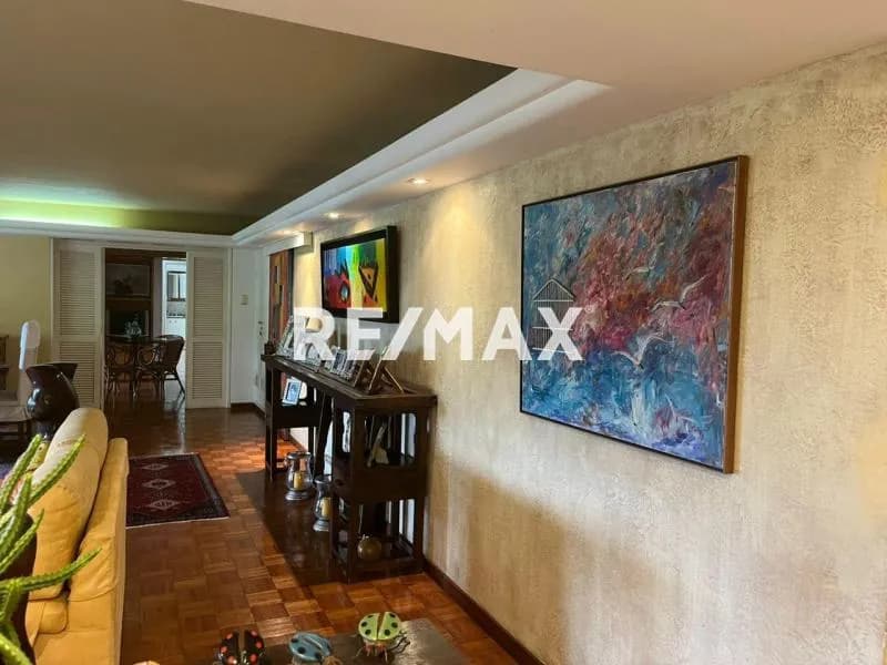 APARTAMENTO EN VENTA LOS NARANJOS 260M2