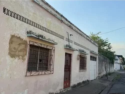 En Venta Terreno Con Estructura Comercial O Residencial Ubicado En El Sector La Coromoto, Maracay Edo. Aragua.