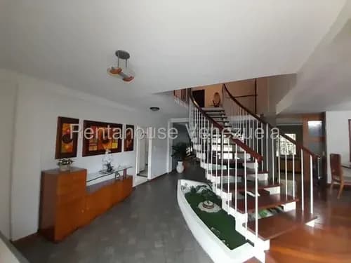 Hermosa Casa Quinta En Venta En Colinas De Bello Monte Lj 25-18569