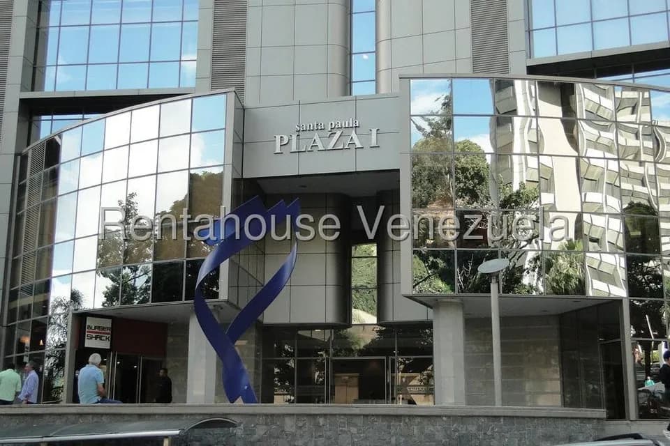 Comercial (Oficina) en Alquiler en Santa Paula, Distrito Metropolitano
