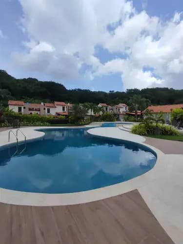 Bello Townhouse En Alquiler Ubicado En Naguanagua L. C