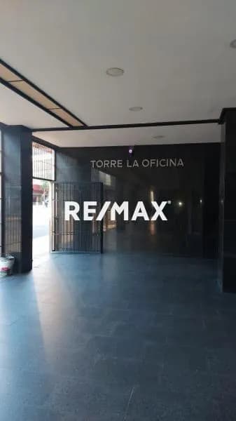 Oficina en Venta detrás de los tribunales