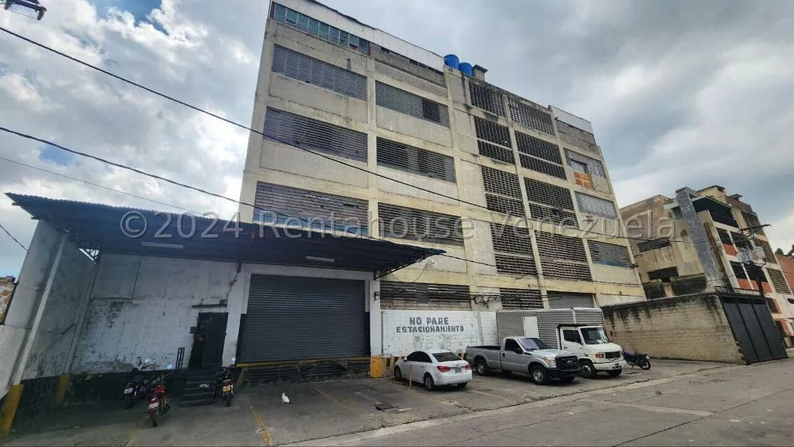 Comercial (Galpon - Deposito) en Venta en Prado de Maria, Distrito Metropolitano