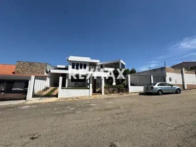 Casa en venta en Altos de Guataparo