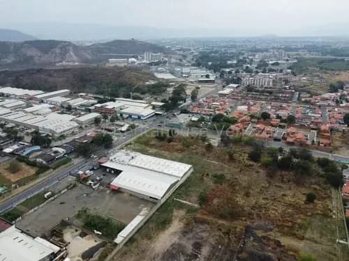 Terreno De Oportunidad En Venta Gran Inversion De 9000mts En Santiago Mariño Turmero Negociable Rm:24-14861