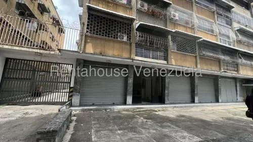 Local Comercial En Alquiler. Urb. Las Acacias 25-24145 Neyla Cedeño.