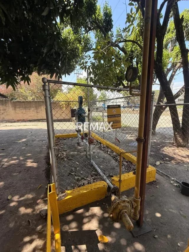 conglomerado de galpones en venta san vicente