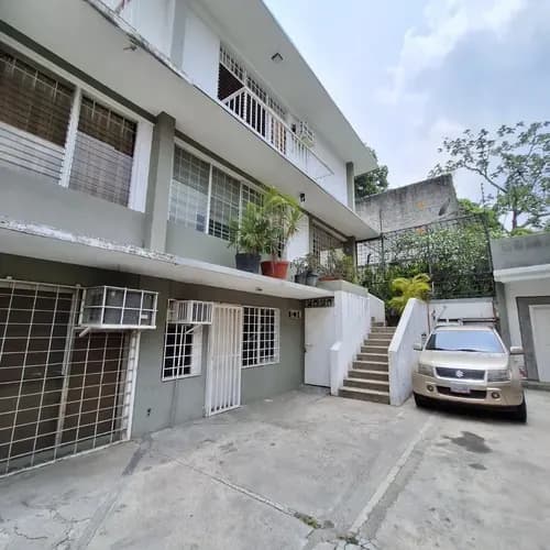 Venta De Casa Mantenida En La Castellana