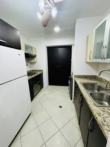 Apartamento En Alquiler Amoblado Av Cuatricentenaria Res Mirador Country Via Guataparo Jc-lp