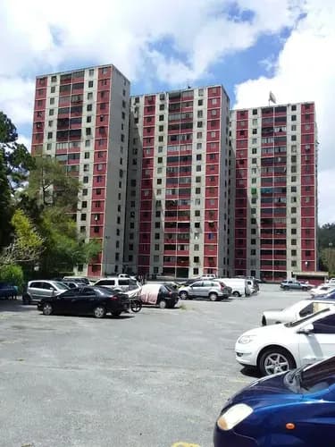 Apartamento Remodelado En Venta Res. Los Budares Llano Ato Carrizal