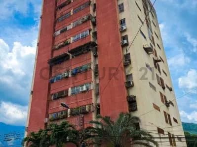 Venta apartamento El Limón. Edificio Antaño Unión. Maracay, Estado Aragua