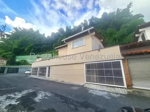 Casa En Venta Urb. Miranda 26-7049 Mc