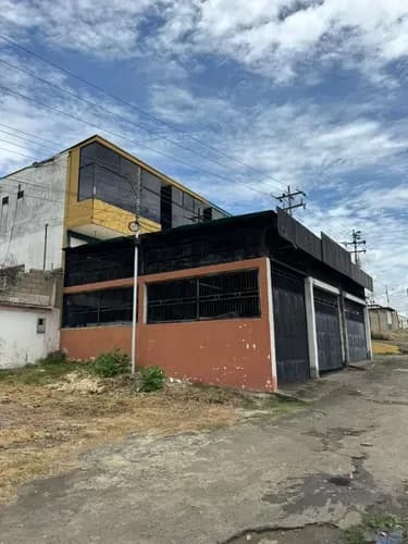 Atlantis Brsca Ofrece En Venta Local En Av Guayana San Felix