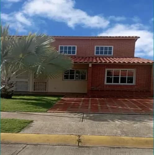 Higuerote Conjunto Res. Costa Grande . Diana