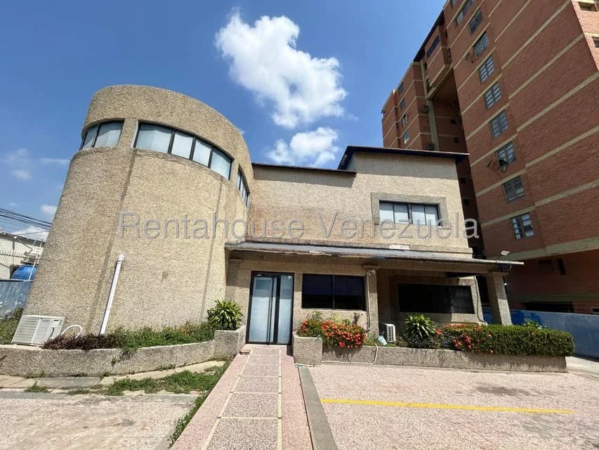 Comercial (Local Comercial) en Alquiler en Paraiso, Zulia