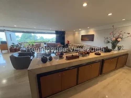 Apartamento En Venta En Los Chorros Pisos De Marmol Ascensor Privado Pozo De Agua Caracas