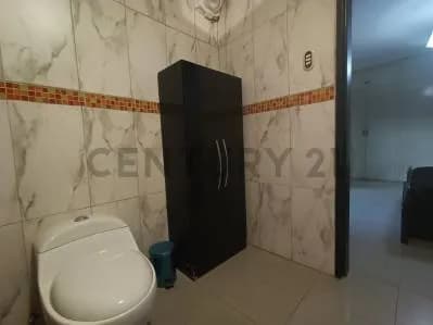 Hermoso Pent House en Venta Los chaguaramos.