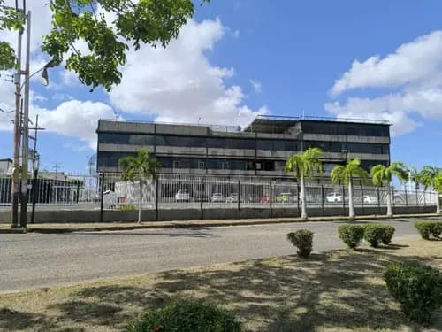 Oficina Edif. Colonico, Alquiler Puerto Ordaz, Los Pinos Avenida Principal