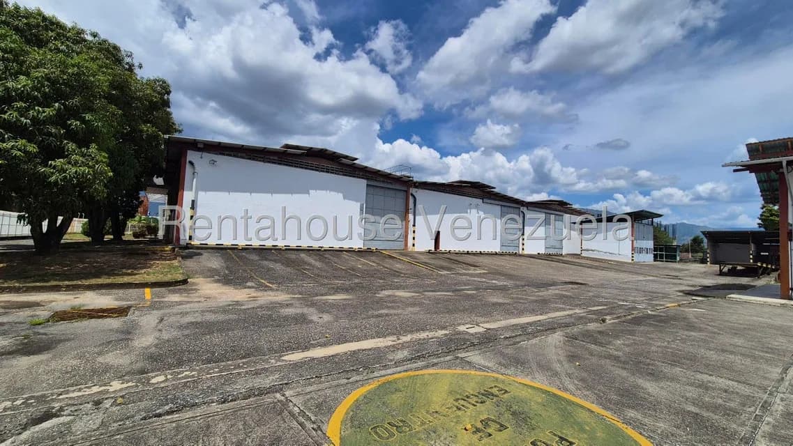 Comercial (Galpon - Deposito) en Alquiler en Mariche, Distrito Metropolitano