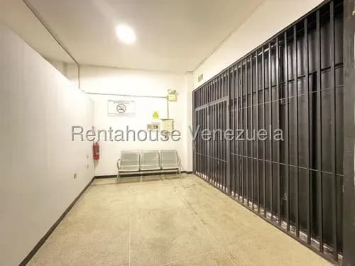 Local A Pie De Calle Av Fuerzas Armadas