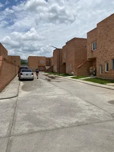 Towhouse Esan Diego Conjunto Residencial Villa Vajegreda