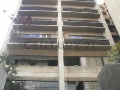 Oficina en venta en Los Dos Caminos, Torre Capital
