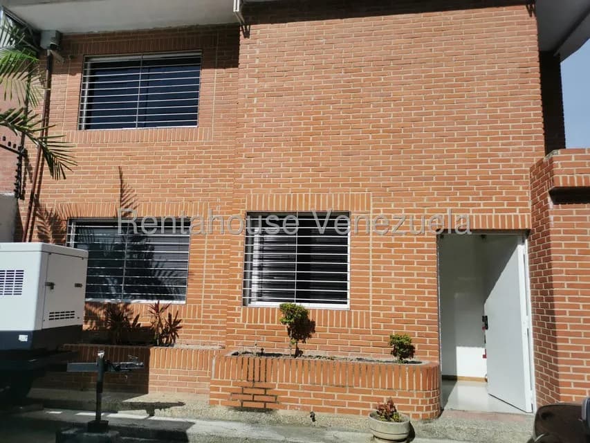Comercial (Oficina) en Alquiler en La Trinidad, Distrito Metropolitano