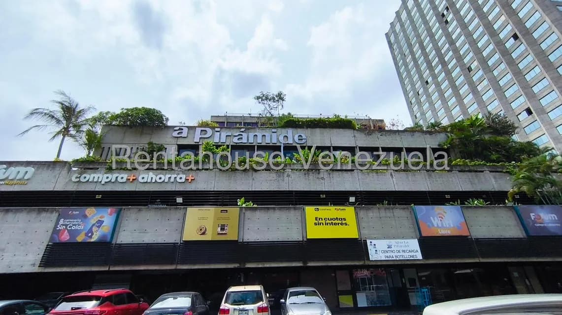 Comercial (Oficina) en Alquiler en Prados del Este, Distrito Metropolitano