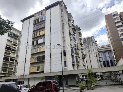 Y.a / Apartamento En Alquiler - Los Palos Grande / Mls #26-11716