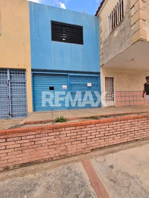LOCAL COMERCIAL EN VENTA AV. 190 NAGUANAGUA