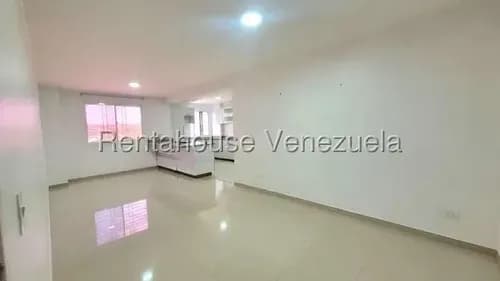 Lcda. Milagros Carrasquel Apartamento Alquiler Barquisimeto Lara Zona Este Ciudad Roca Economica Residencial Economico Código Inmobiliaria Rent-a-house 26-12883