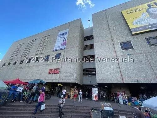Comercial (Local Comercial) en Alquiler en El Valle, Distrito Metropolitano